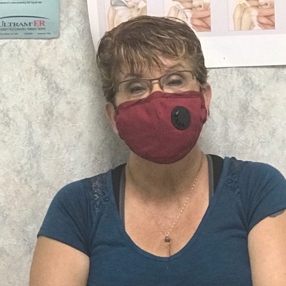 Meet your Posher, Candace - Picture 1 of 1